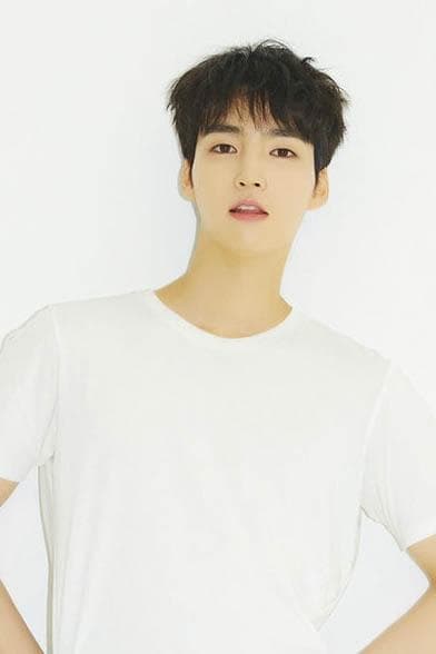 Baek Seo Hoo Profile Photo
