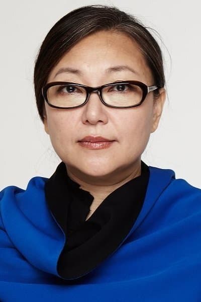 Gina Lee Profile Photo
