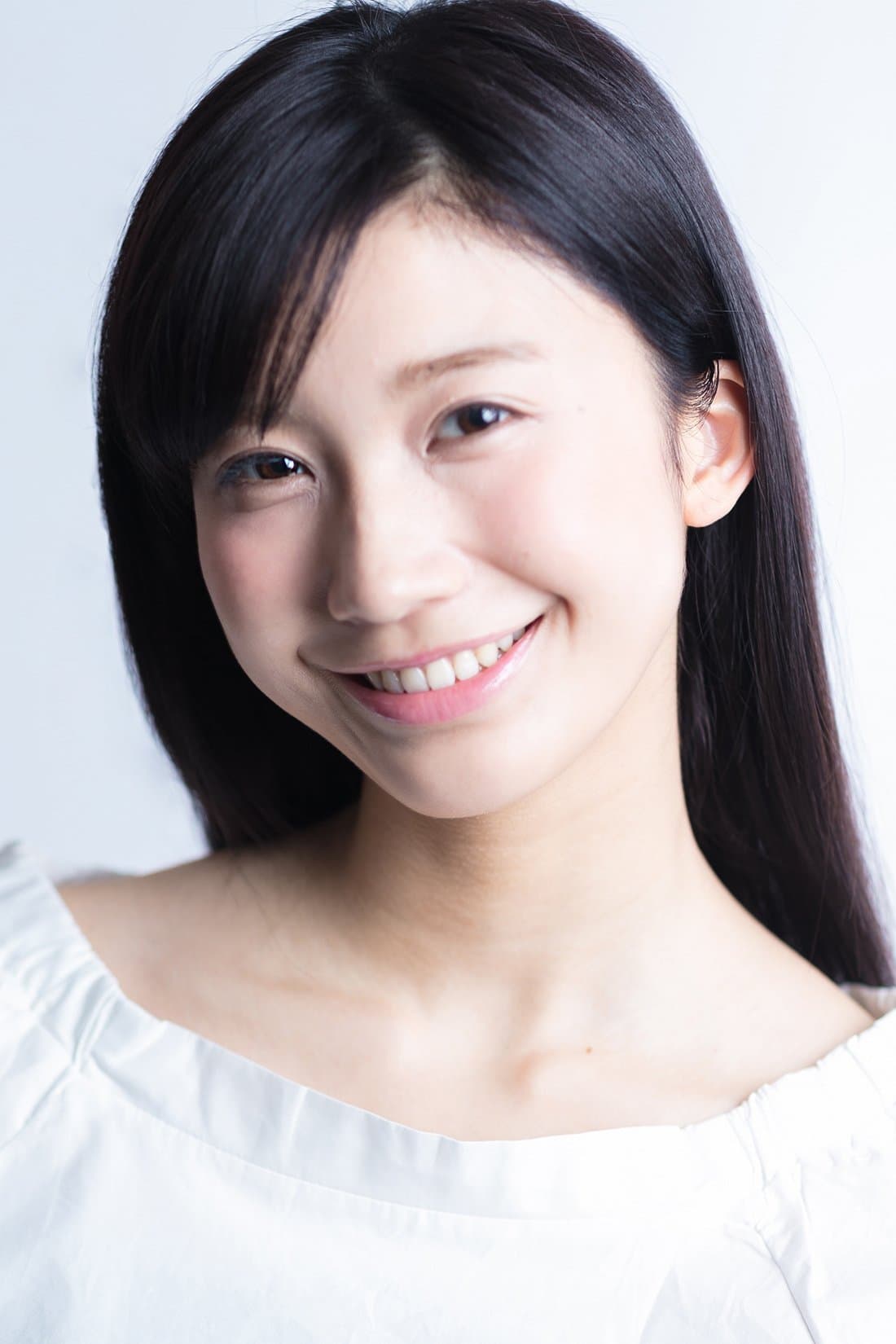 Yuka Ogura Profile Photo
