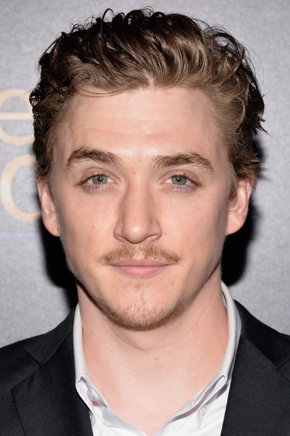 Kyle Gallner Profile Photo