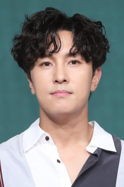 Kim Dong-wan Profile Photo