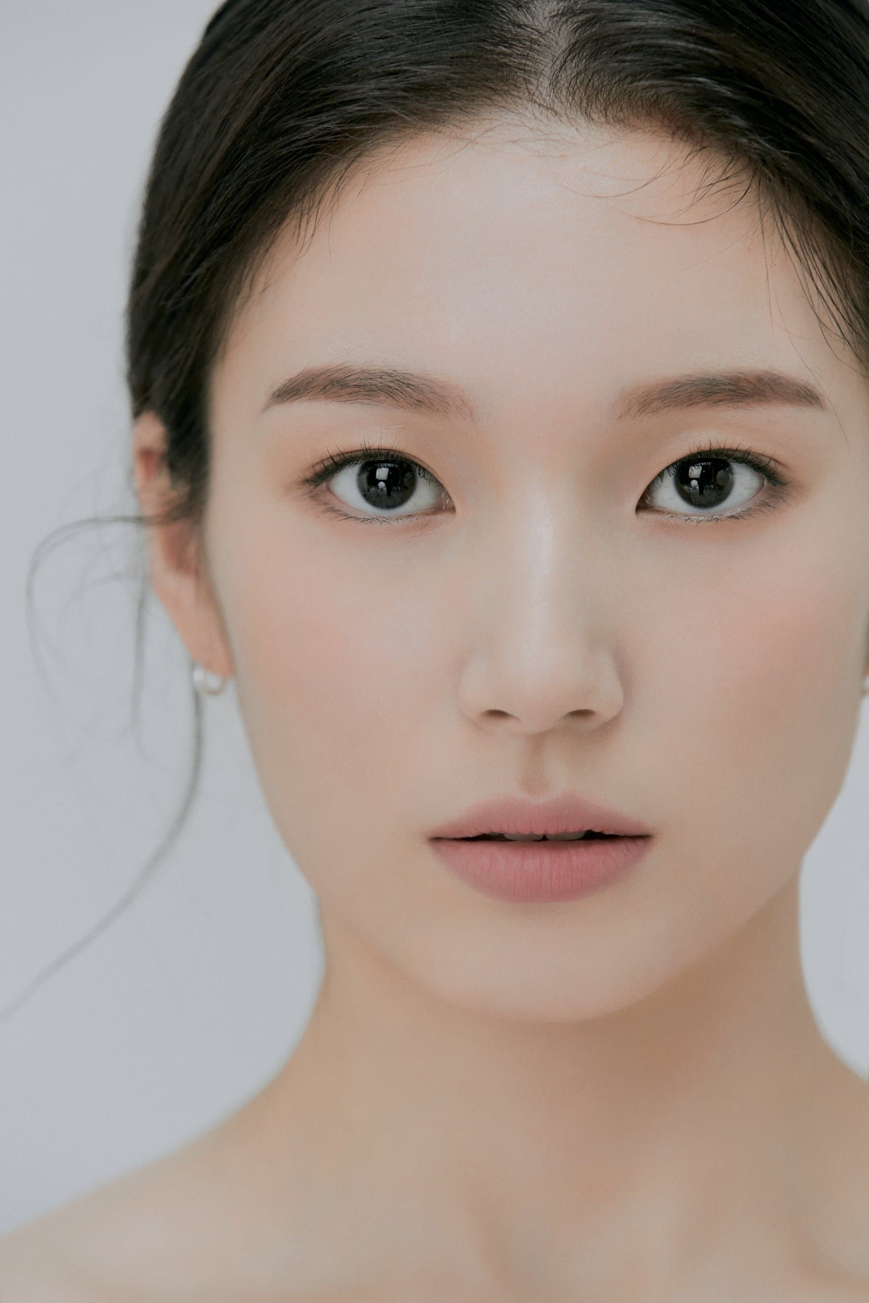 Han Dong-hee Profile Photo