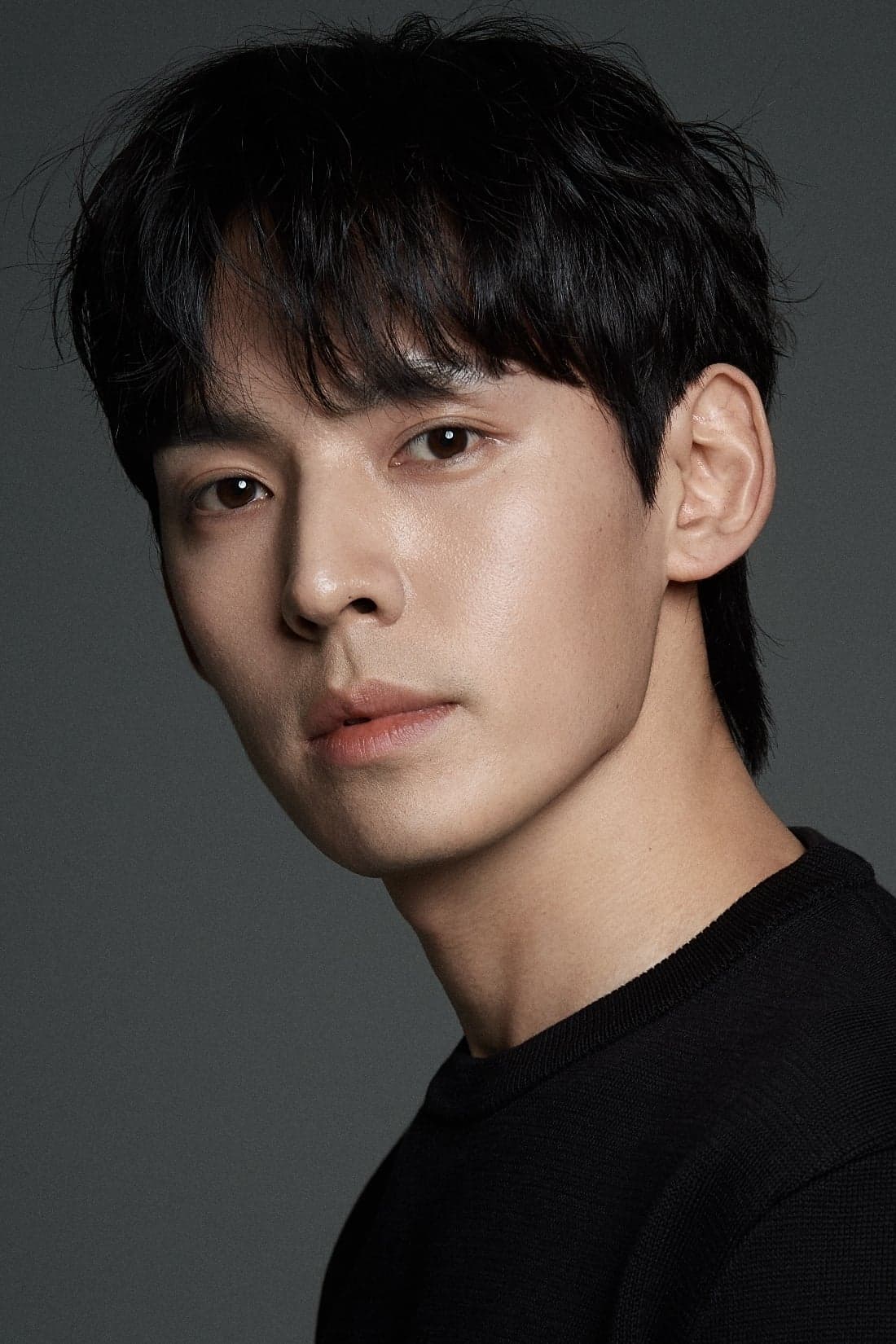 Kang Hyung-suk Profile Photo