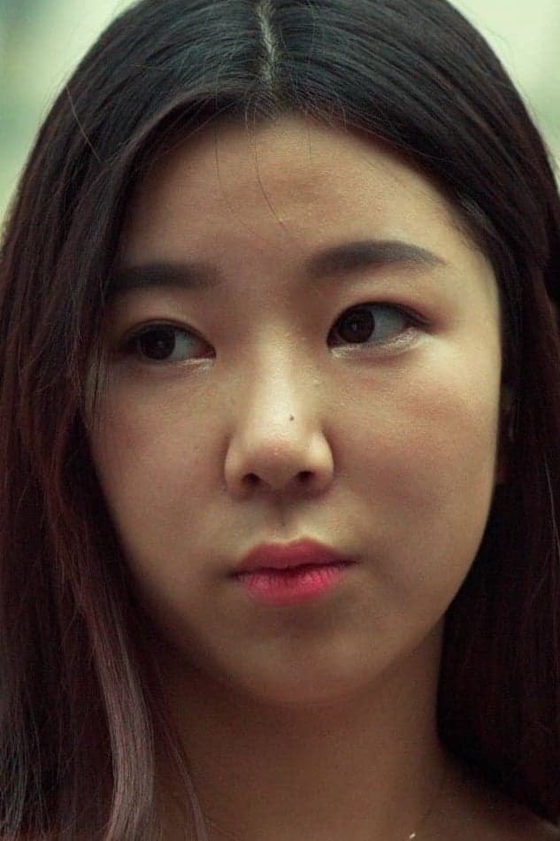 Seon Hye Profile Photo