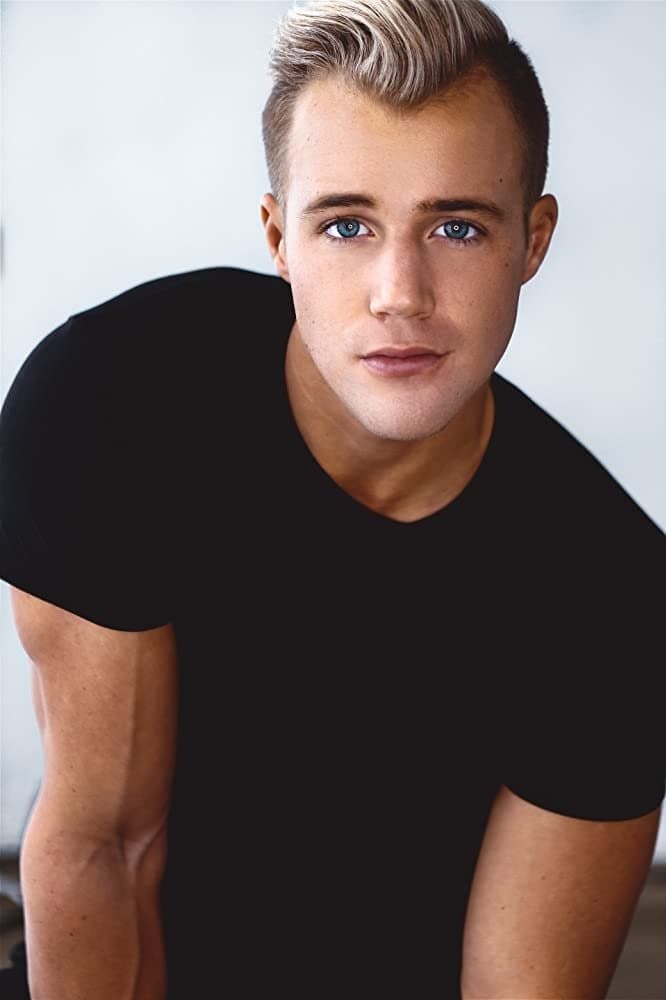 Hunter Clowdus Profile Photo