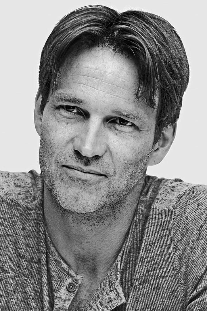 Stephen Moyer Profile Photo