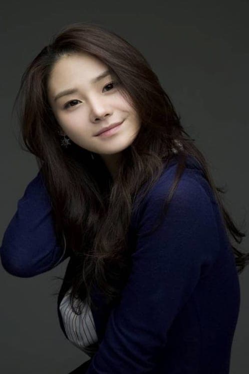 Yoon Joo Profile Photo