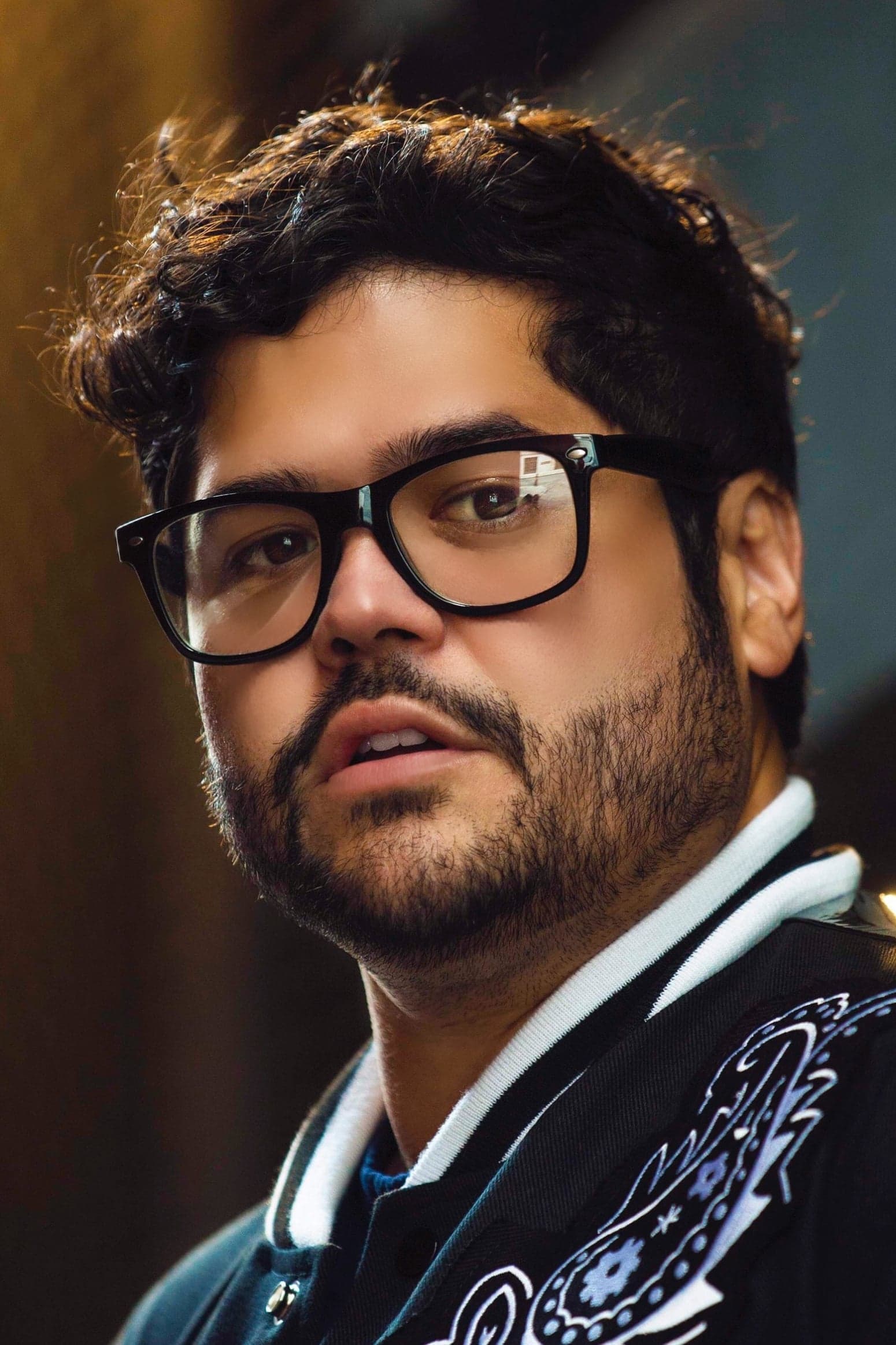 Harvey Guillén Profile Photo