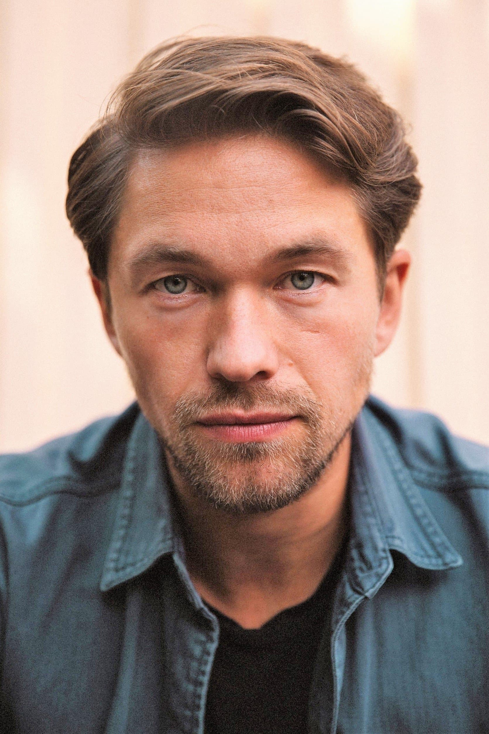 Jakob Oftebro Profile Photo