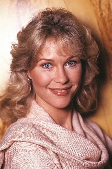 Dee Wallace Profile Photo