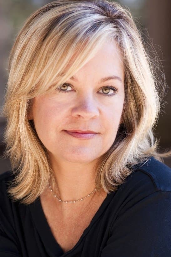 Ellie Cornell Profile Photo