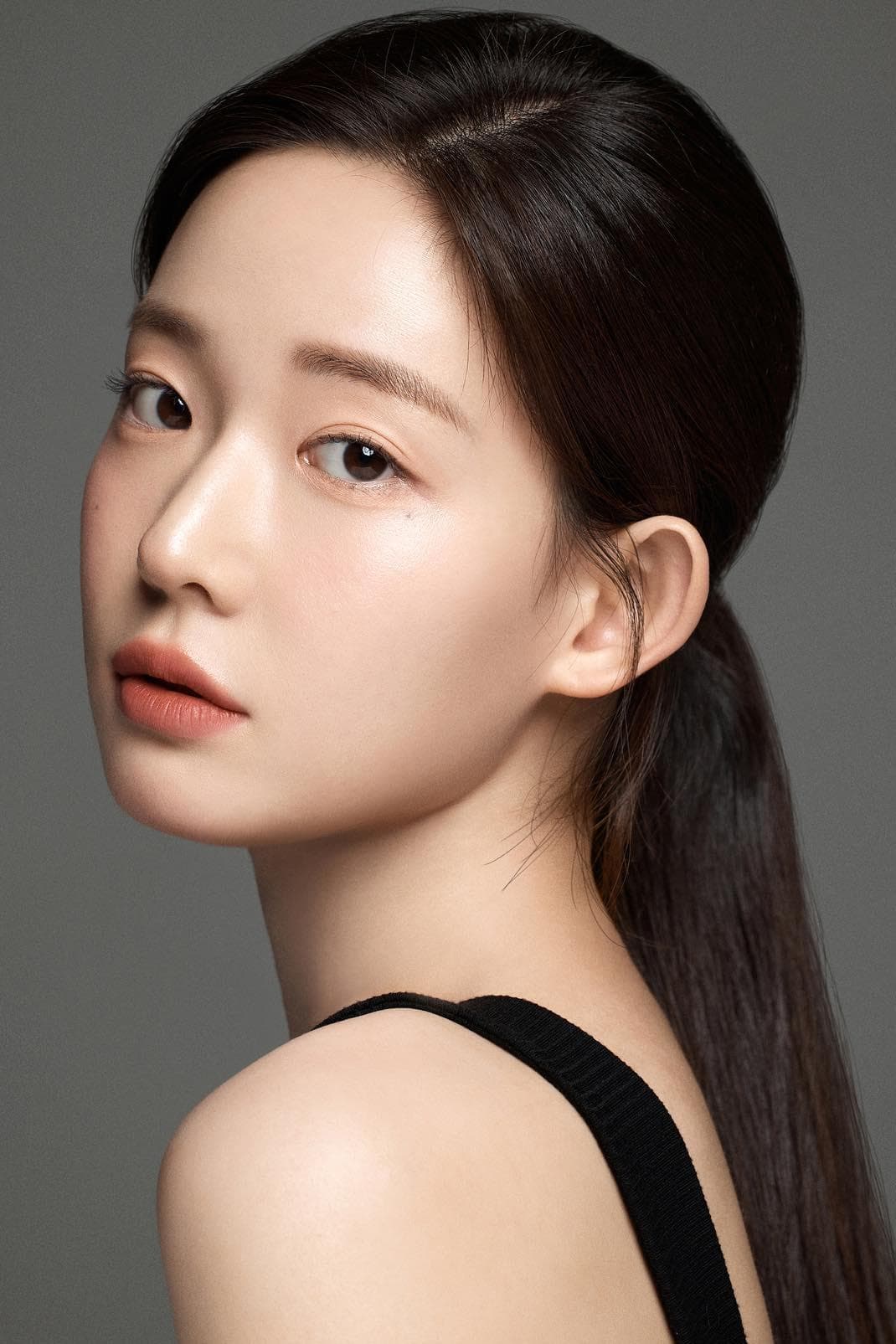 Choi Yoon-ji Profile Photo