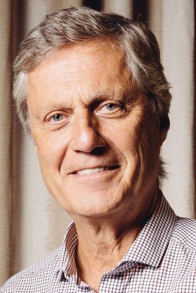 Lasse Hallström Profile Photo