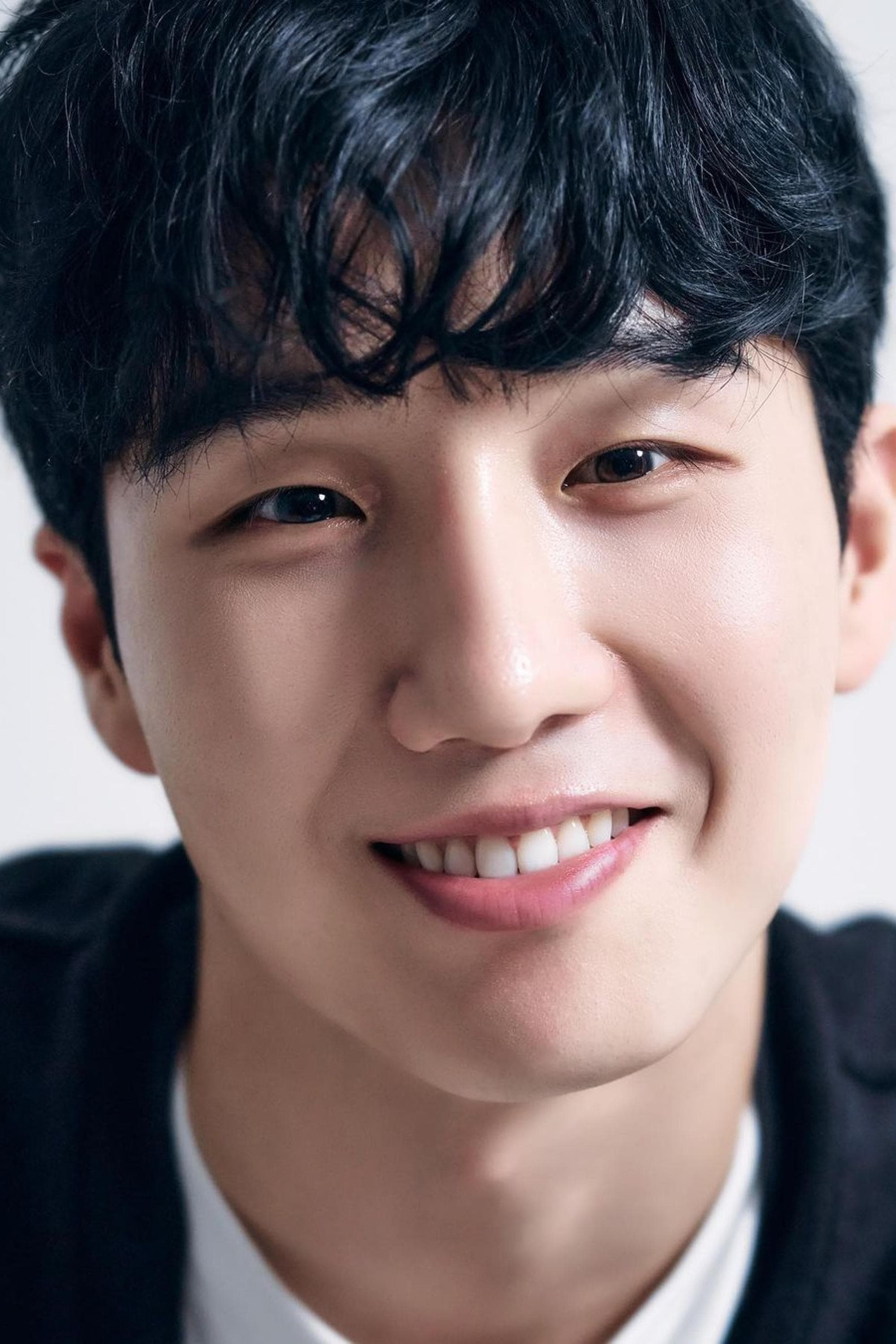 Cha Gun Profile Photo