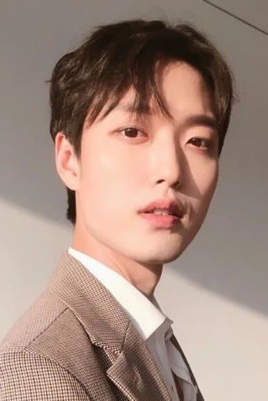 Jang Joon-yeong Profile Photo