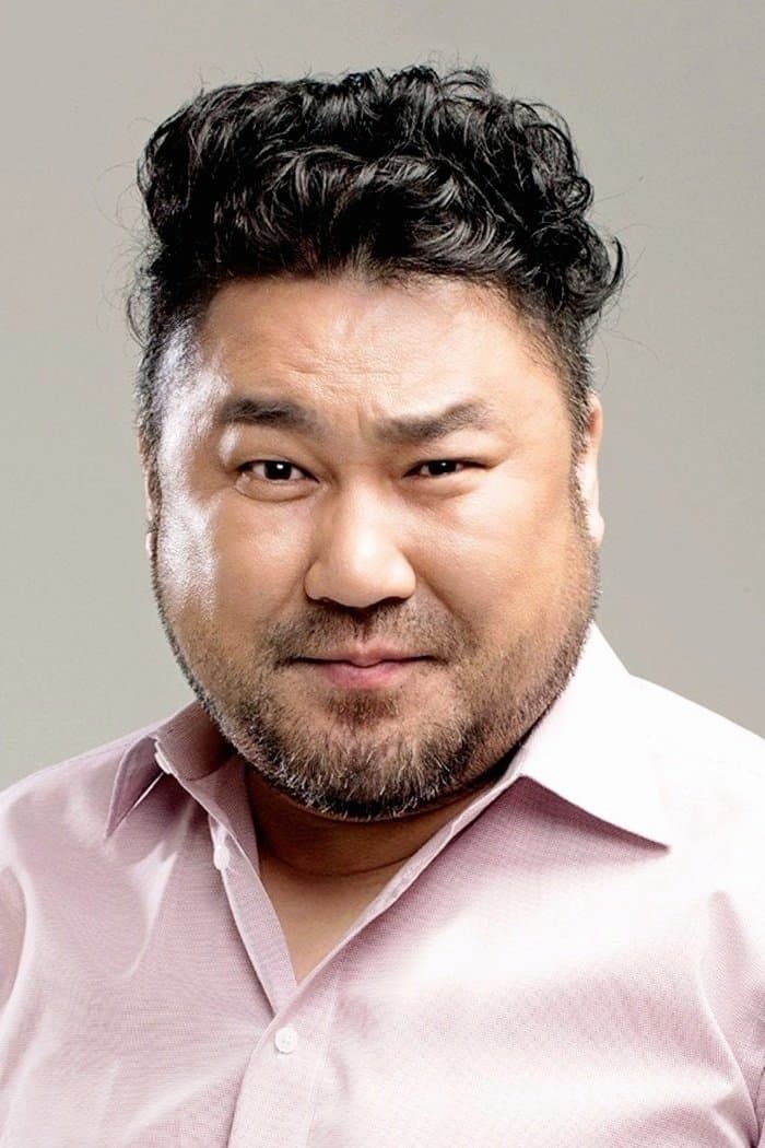 Ko Chang-seok Profile Photo
