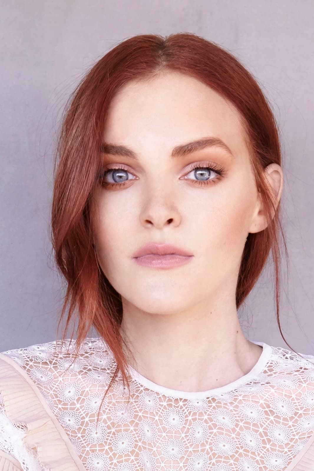 Madeline Brewer Profile Photo
