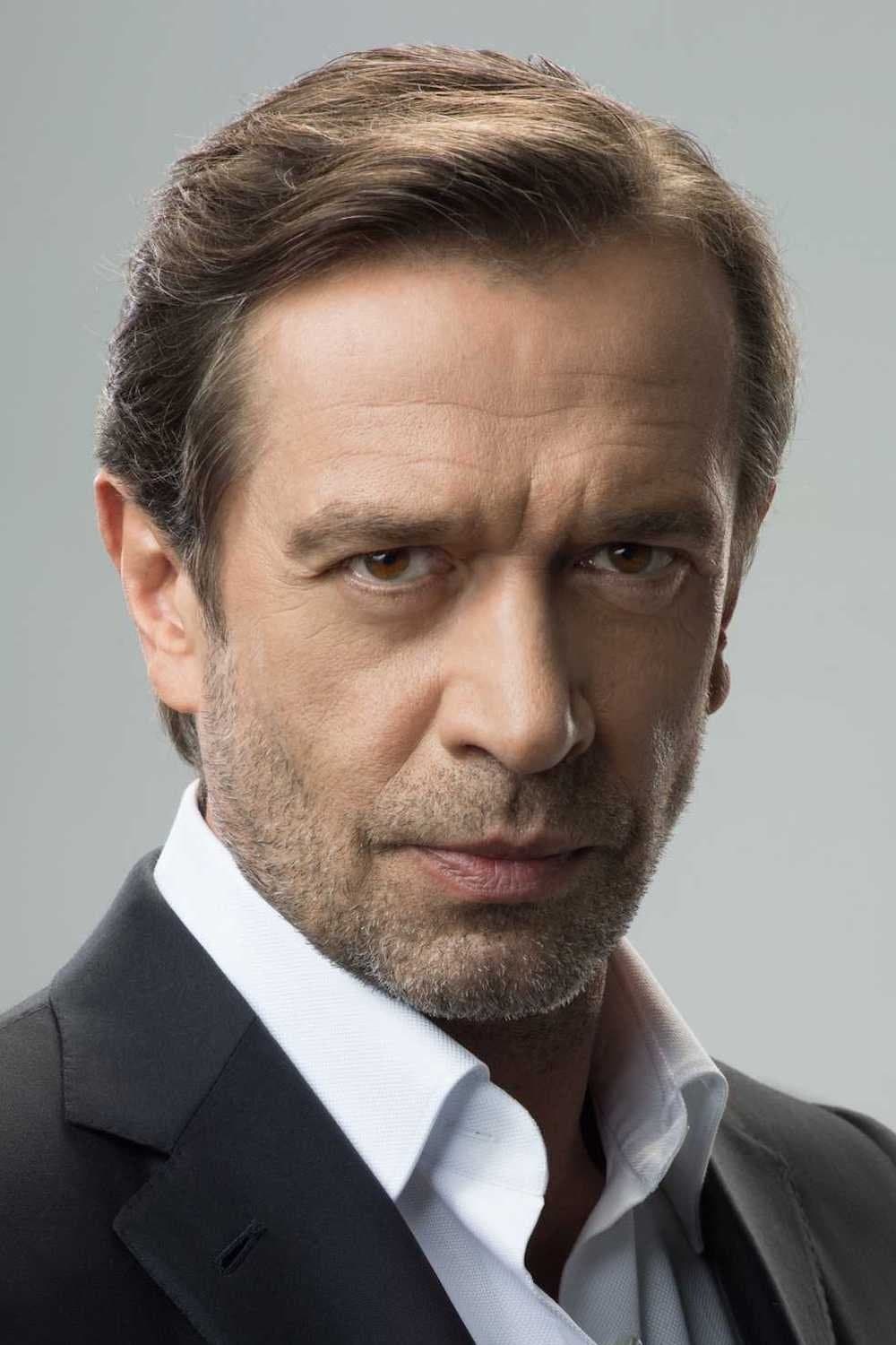 Vladimir Mashkov Profile Photo