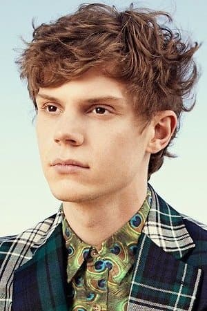 Evan Peters Profile Photo