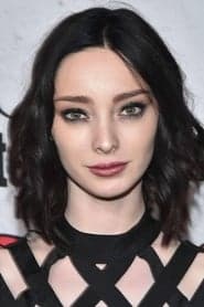 Emma Dumont