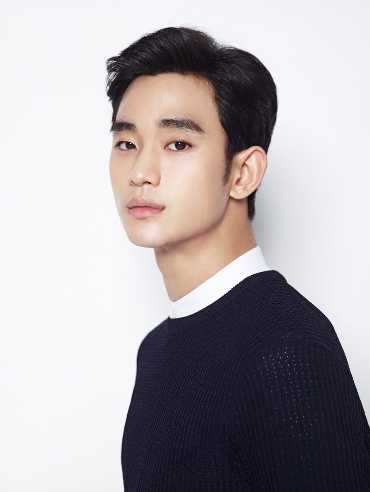 Is Kim Soo Hyun Eyeing Overseas Opportunities Following Legal Scandal? New Move Spotted