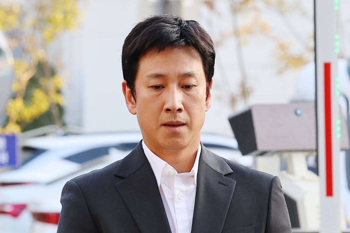 Officer Fired for Leaking Lee Sun Kyun’s Investigation Details Loses Reinstatement Appeal