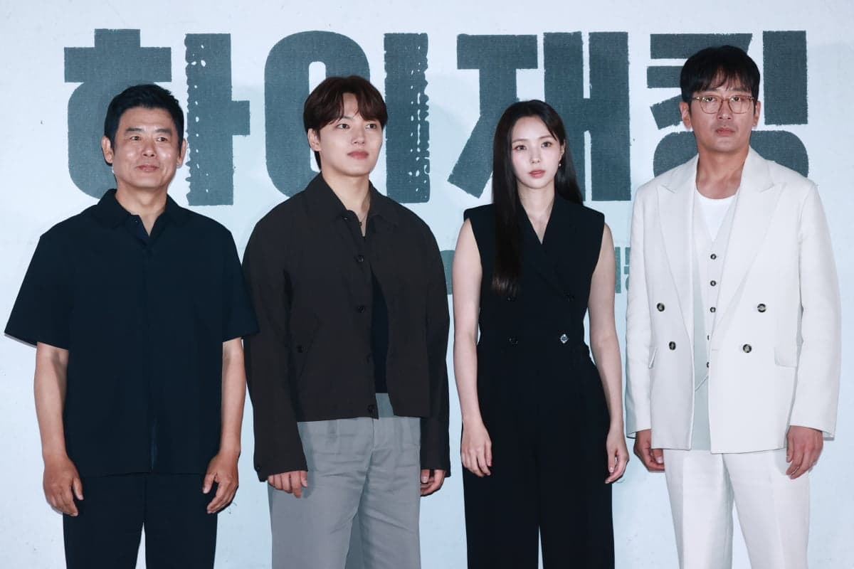 Ha Jung Woo Reveals Why He Recommended Yeo Jin Goo for the Villain Role in &#8216;Hijacking&#8217;