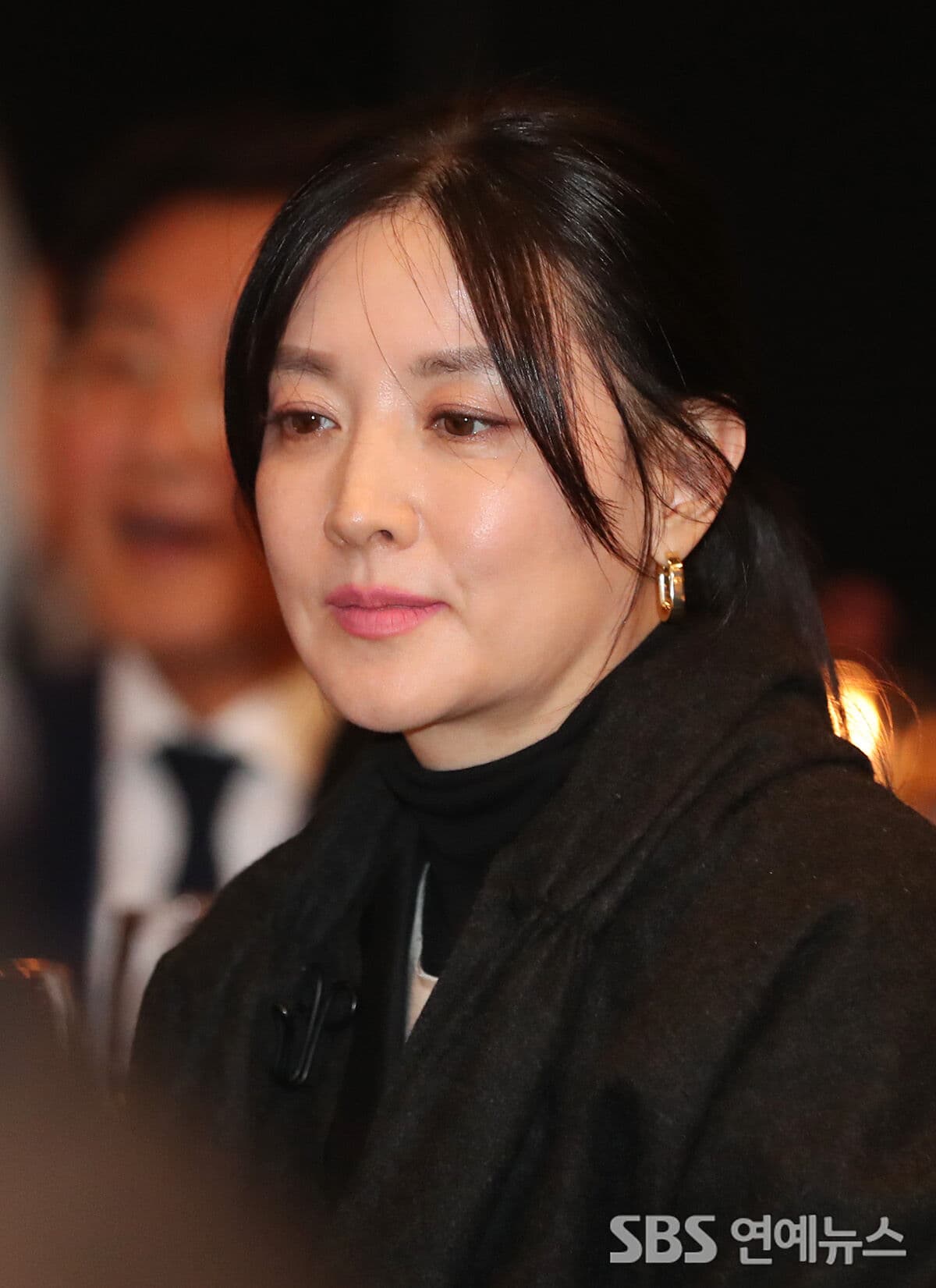 Lee Young Ae Steps Up to Help Repatriate a Body of a Russian Woman Killed in the Itaewon Crowd Surge