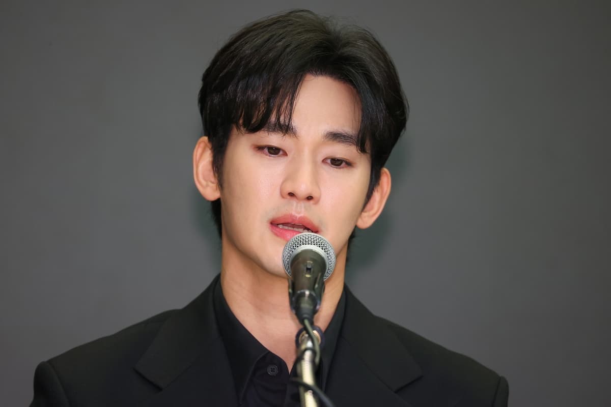 Kim Soo Hyun’s $2 Million Battle Begins: ‘You Used My Photos Even After Terminating the Contract’