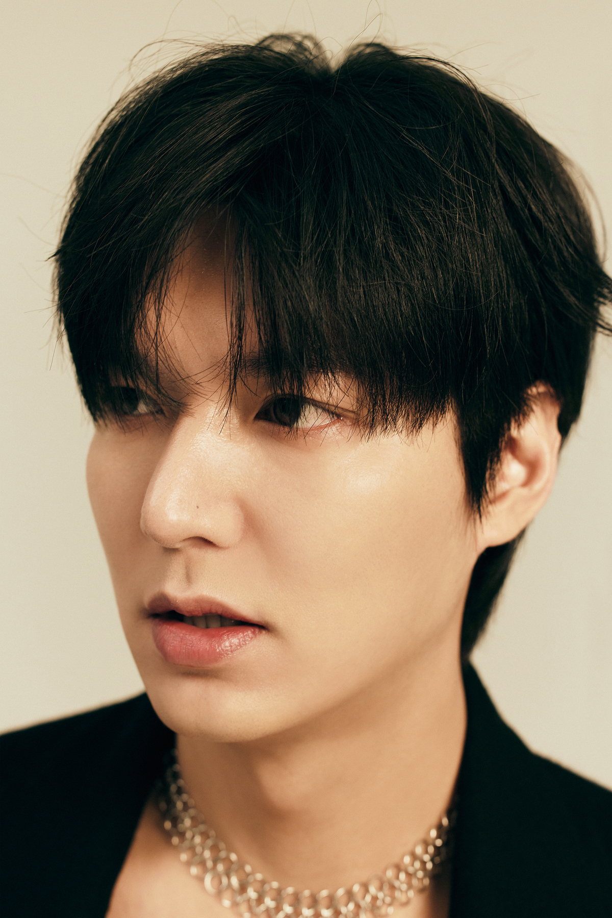 Lee Min Ho Talks Screen Comeback in ‘Omniscient Reader’ and Why He Never Tries to Look Cool