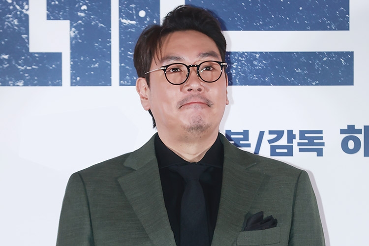 Cho Jin Woong Could Face Nearly $6.8 Million Penalty After Juvenile Crime Scandal