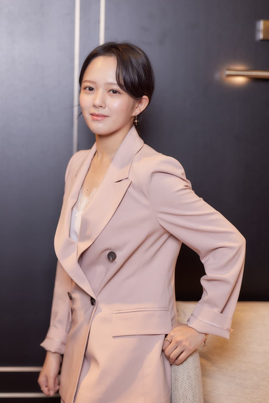 &#8216;Parasite&#8217; Actress Jung Ji So to Play Young Song Hye Kyo in New Netflix Series&#8217; The Glory&#8217;