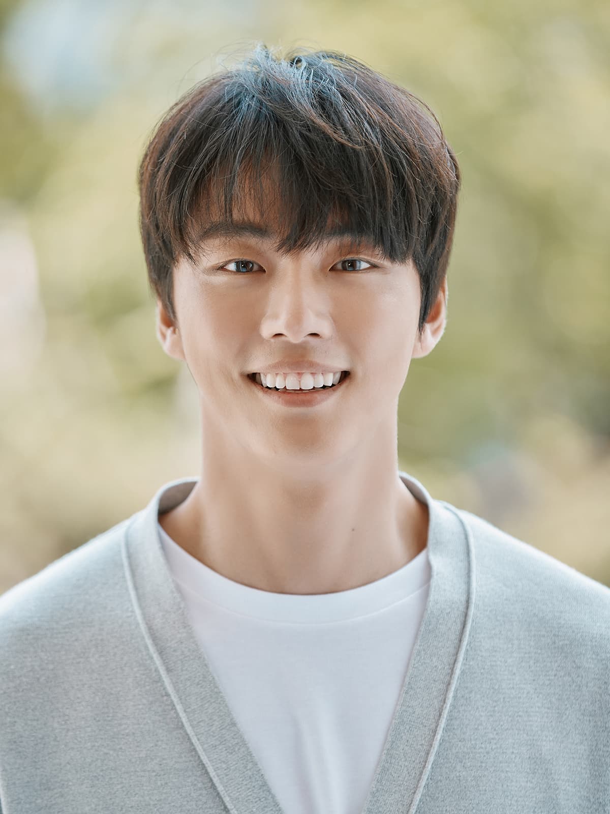Yoon Shi Yoon to Make Special Appearance in &#8216;Taxi Driver 3&#8217;