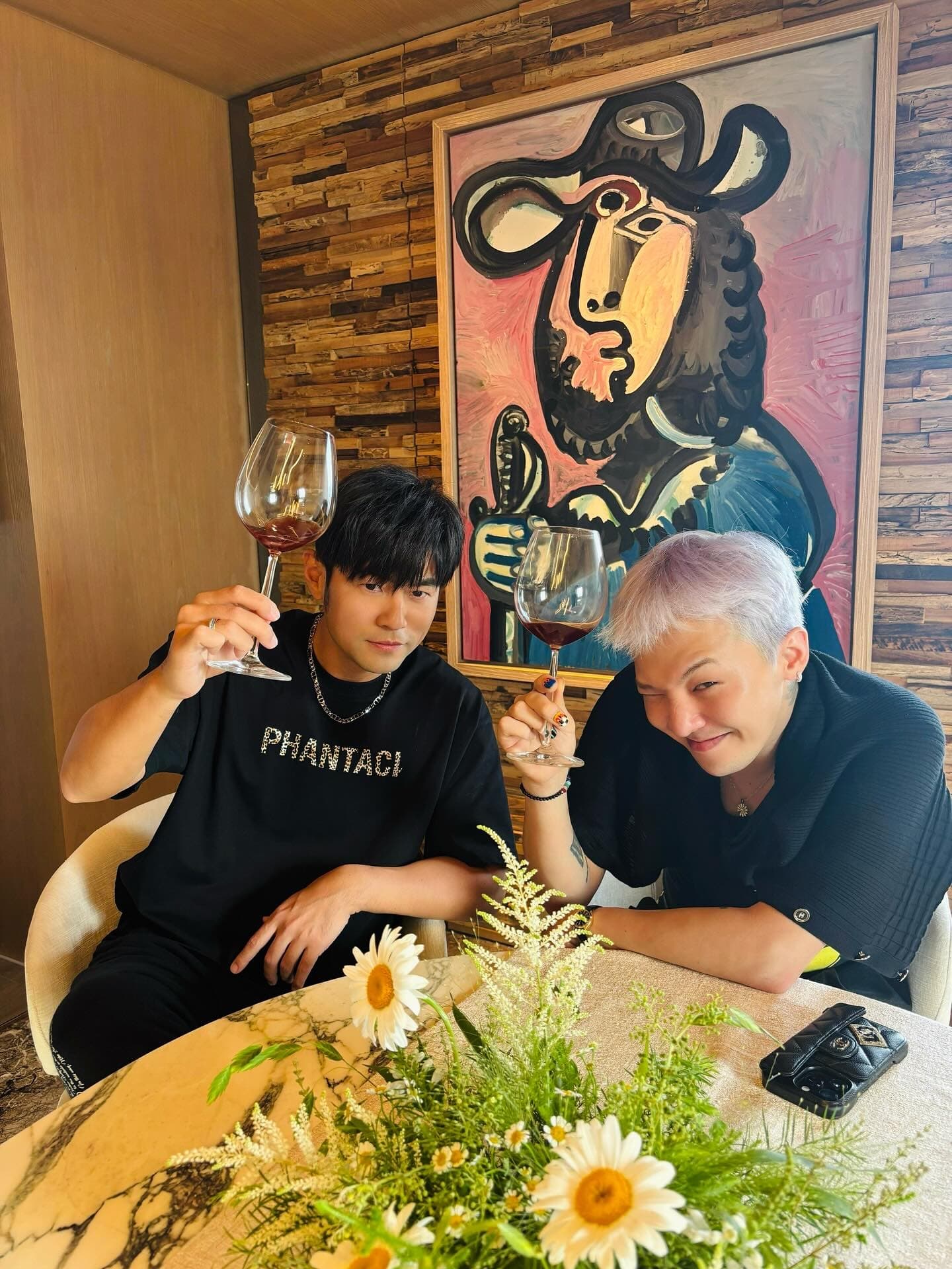 G-Dragon and Jay Chou Spark Collab Buzz After Taiwan Meetup