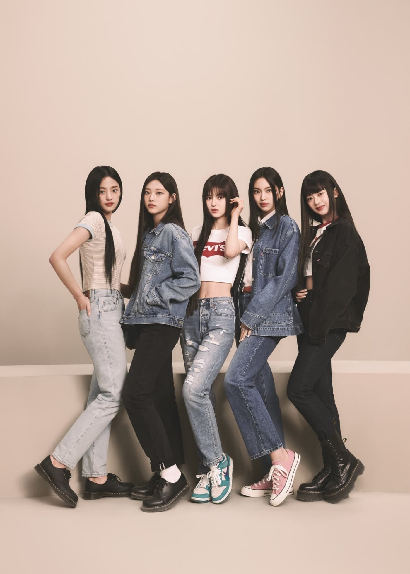Will NewJeans Go Back to ADOR? The Agency Extends a Hand Once More