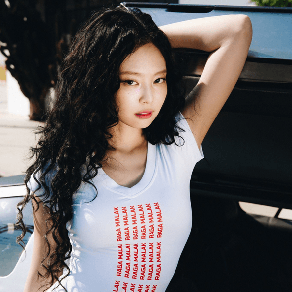 Men Claim Jennie&#8217;s &#8216;Mantra&#8217; &#8216;Left Out Males&#8217;