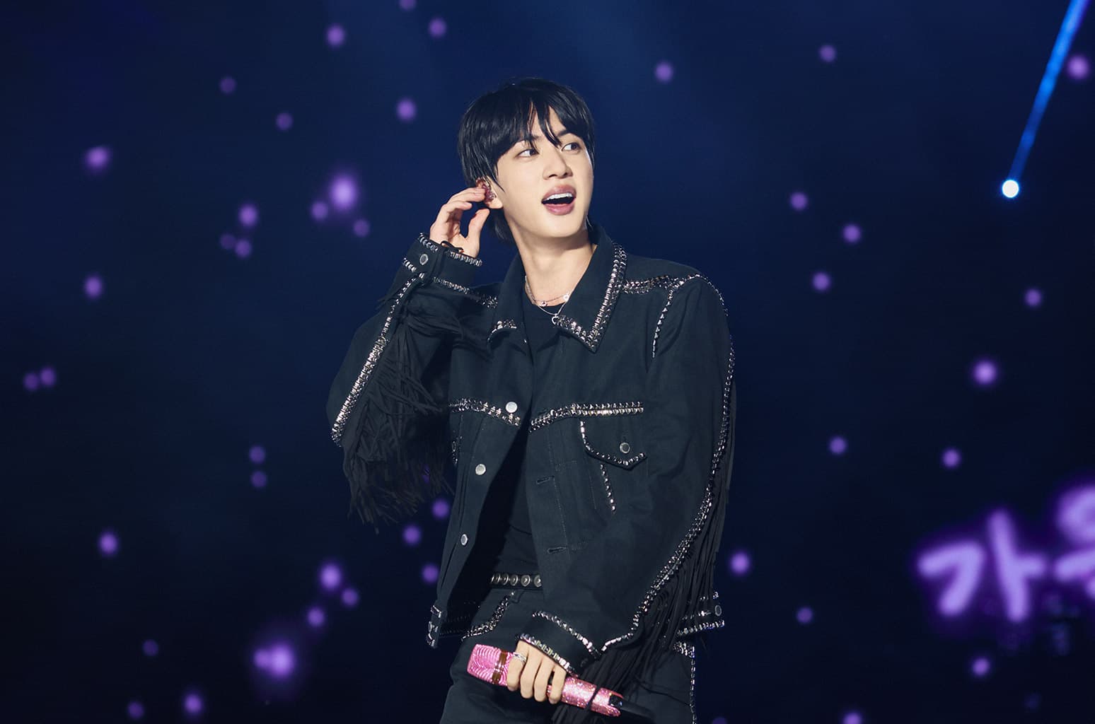 BTS Jin Breaks Records, Sells Out American Airlines Center Show In Dallas