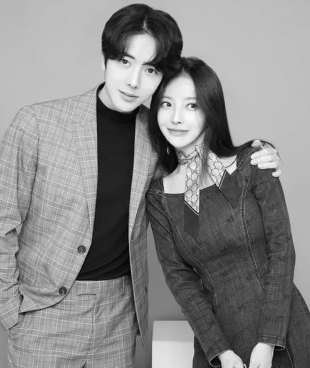 ‘Lookism’ Webtoon Creator Park Tae Joon Divorces Former Girl Group Member Wife