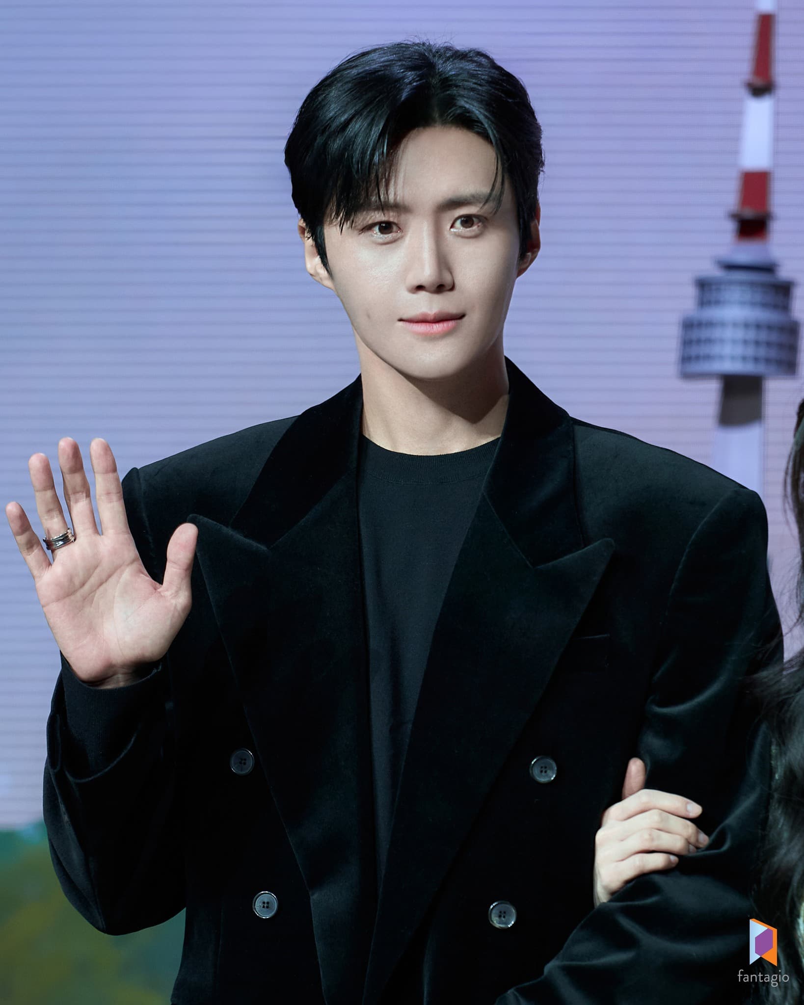 Kim Seon Ho Tax Controversy Raises Red Flags for Disney Plus and CJ ENM Lineup